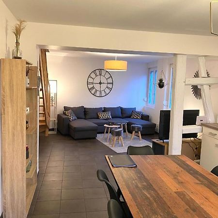 Ferienwohnung Duplex Moderne A 10 Minutes De Colmar Wintzenheim Exterior foto