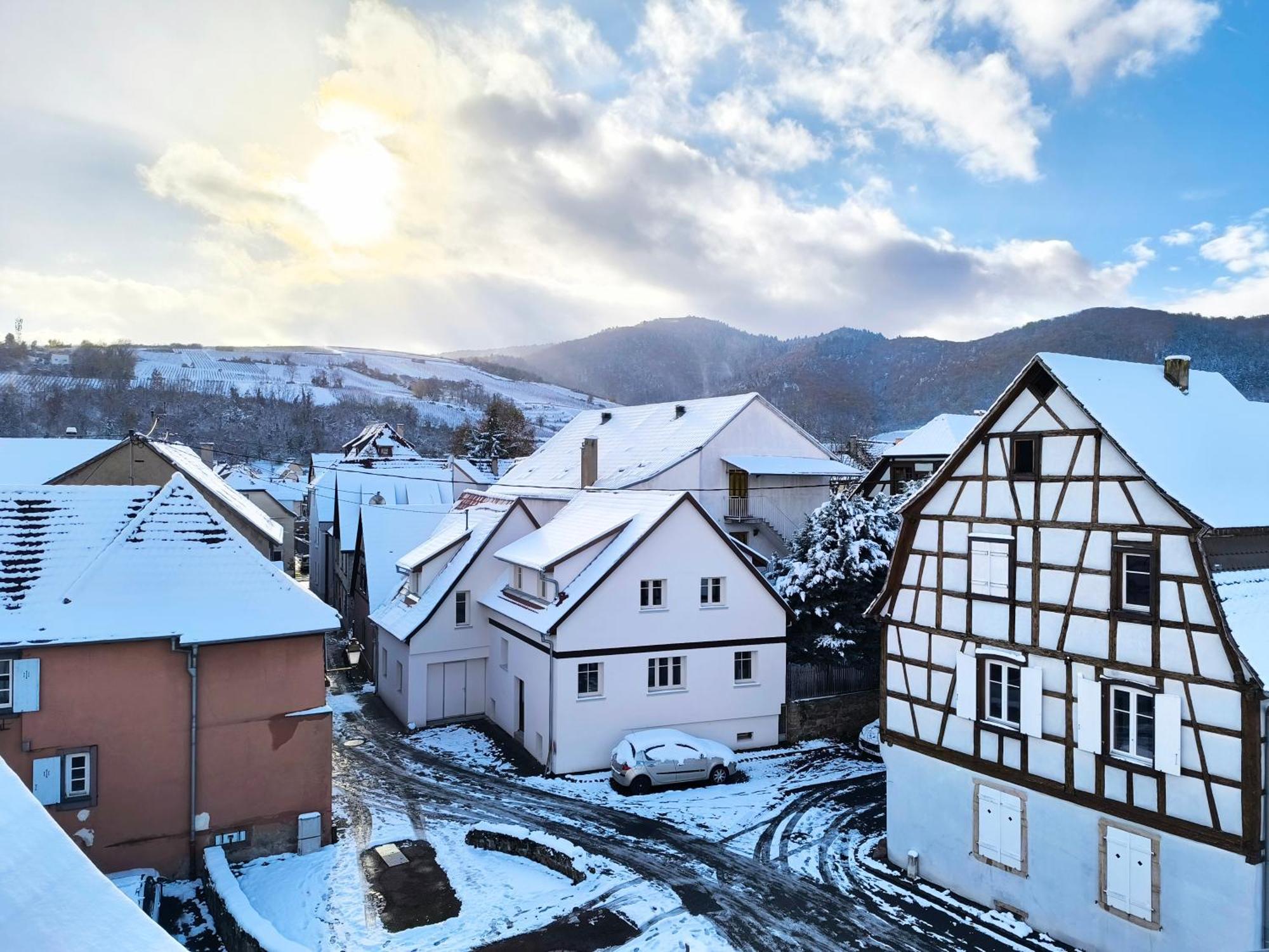 Ferienwohnung Duplex Moderne A 10 Minutes De Colmar Wintzenheim Exterior foto
