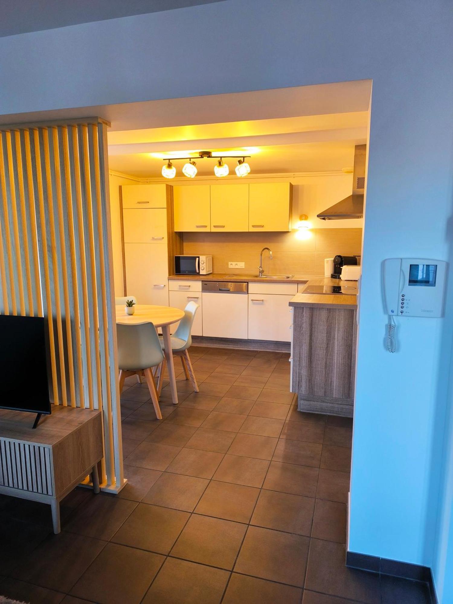 Ferienwohnung Duplex Moderne A 10 Minutes De Colmar Wintzenheim Exterior foto